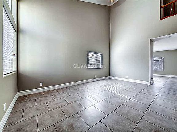 3rd image of 1941 Margarita Ave