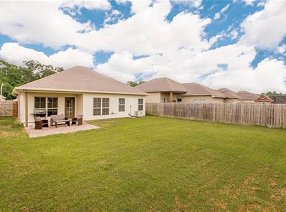 3rd image of 2665 Sea Shore Dr