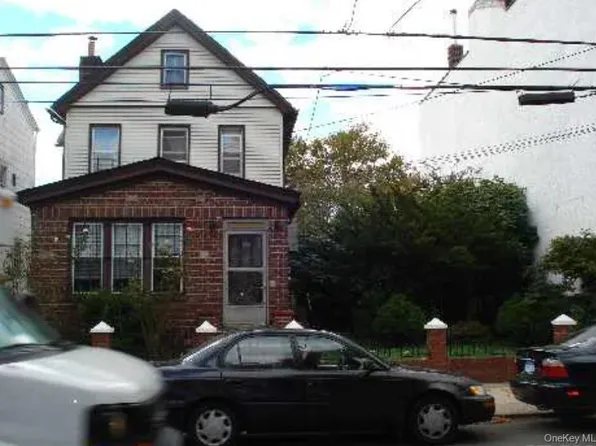 37-54 99th Street, Corona, NY 11368