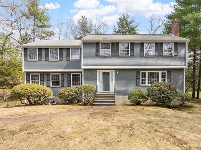 31 Old Stagecoach Rd, Bedford, MA, 01730