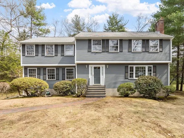 31 Old Stagecoach Rd, Bedford, MA 01730