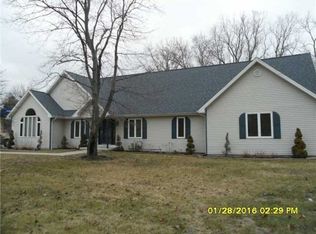 9122 Angola Rd, Holland, OH 43528