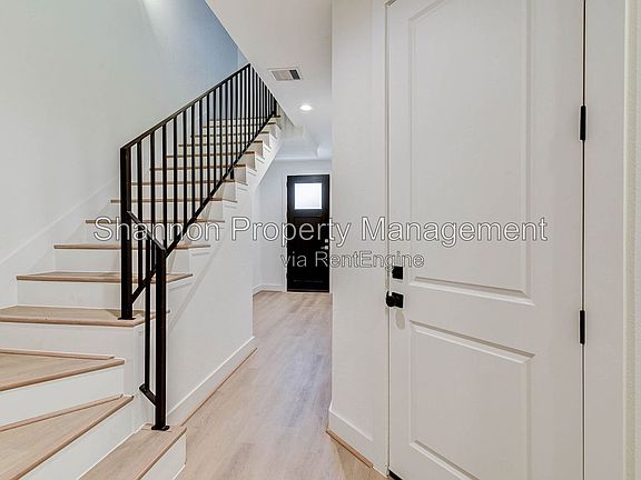 3rd image of 1817 Prospect St #A