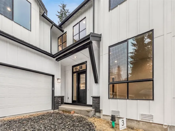 6845 NE 153rd Place #3, Kenmore, WA 98028