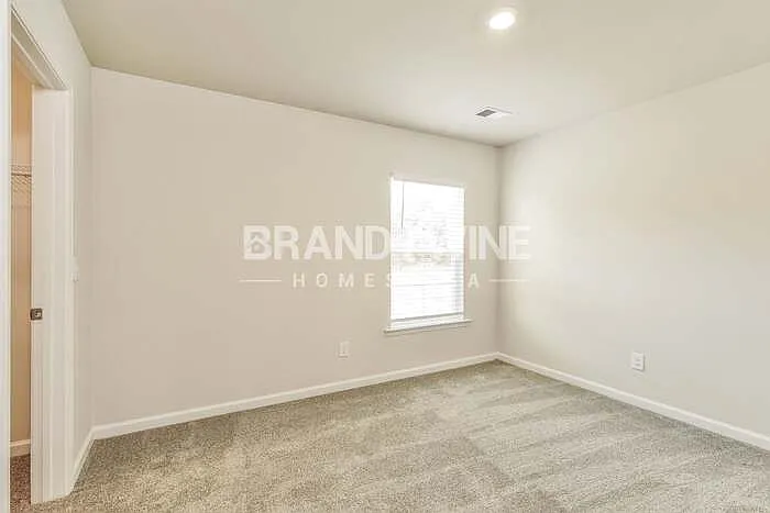 913 Hayston Way — Photo 30