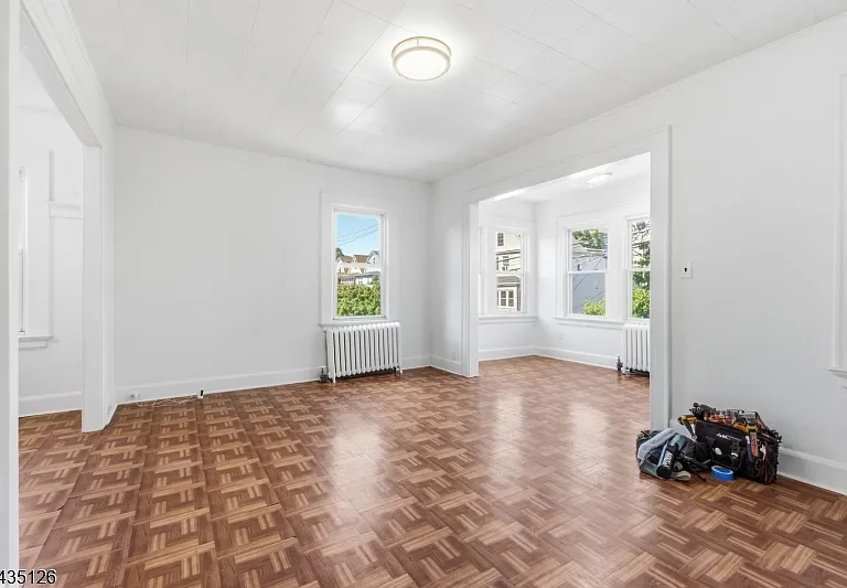 40 Linden Ave #2 — Photo 8