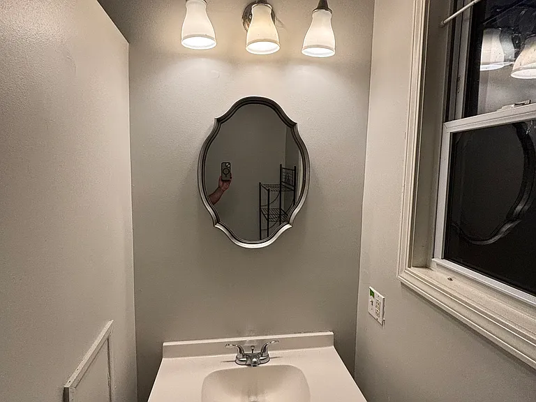 122 Cuyler St #3 — Photo 13
