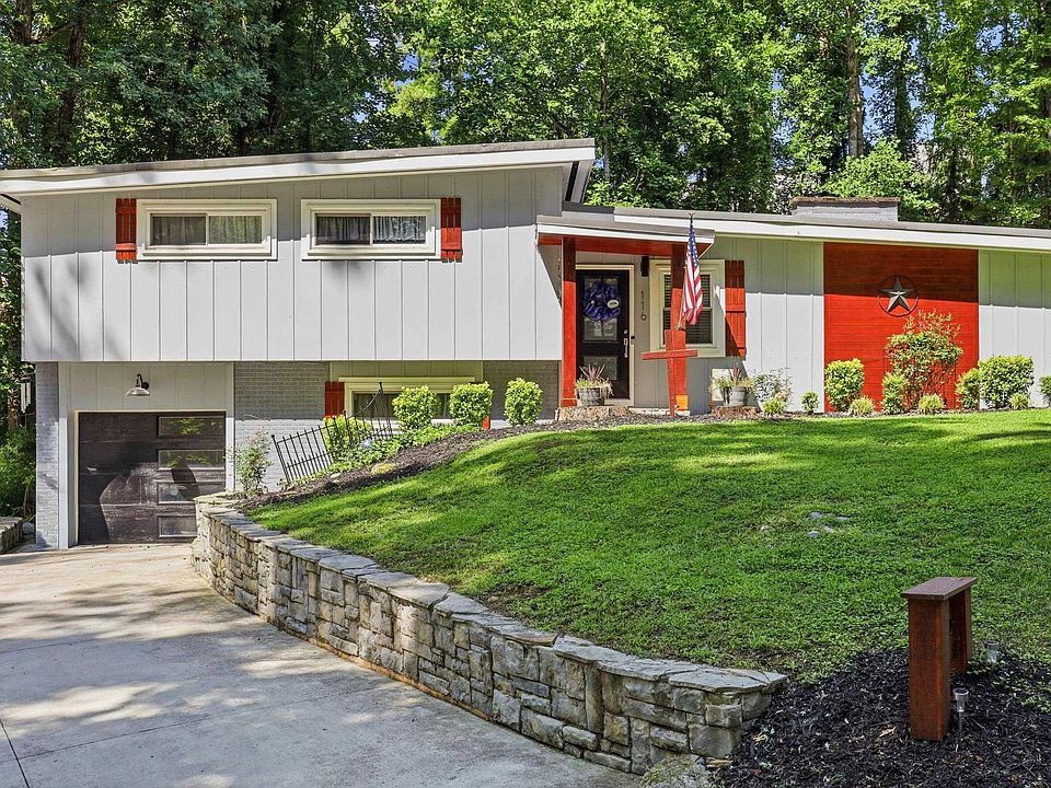 1st image of 116 Lakeshore Dr