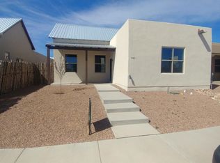 7271 Arroyo Central, Santa Fe, NM 87507
