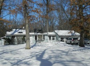 1610 W Willis Rd, Saline, MI 48176