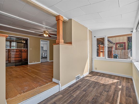 4th image of 326 Pine St