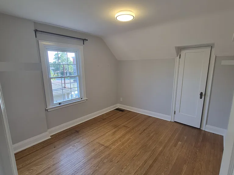 5944 Dorchester Rd — Photo 6