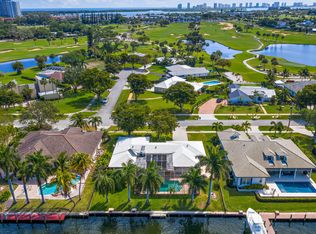 1105 Country Club Dr, North Palm Beach, FL 33408