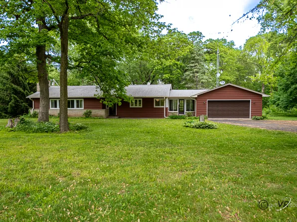 3760 Business Highway 20 Rd, Freeport, IL 61032