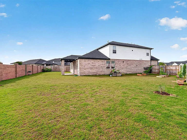 21831 Tallulah River Dr — Photo 40