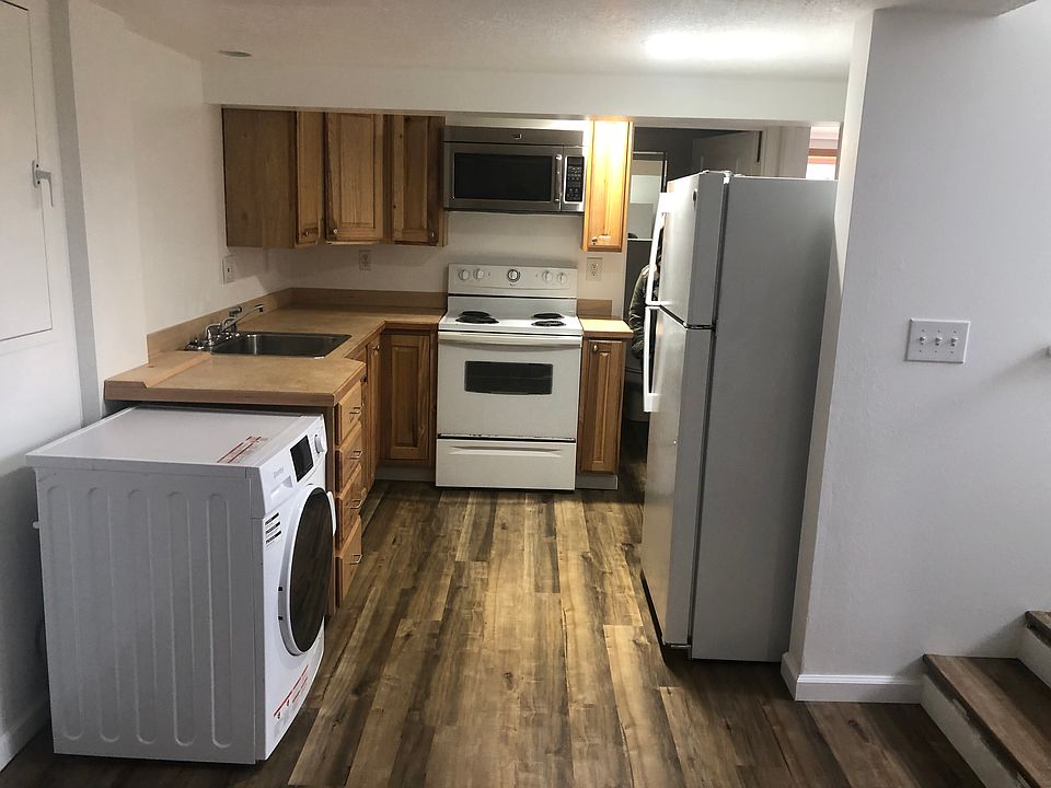 1st image of 5505 SE 136th Ave APT B