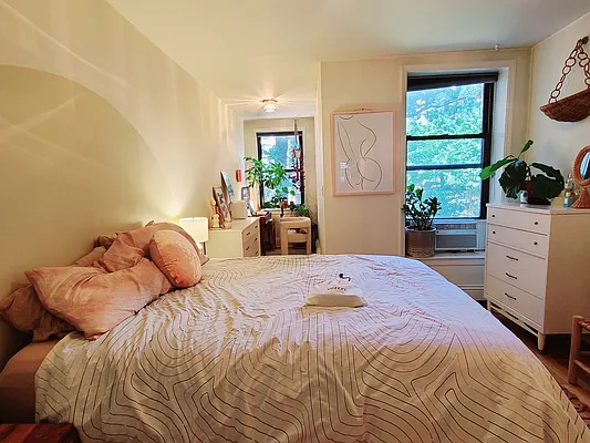 Rented by Ideal Properties Group | media 28