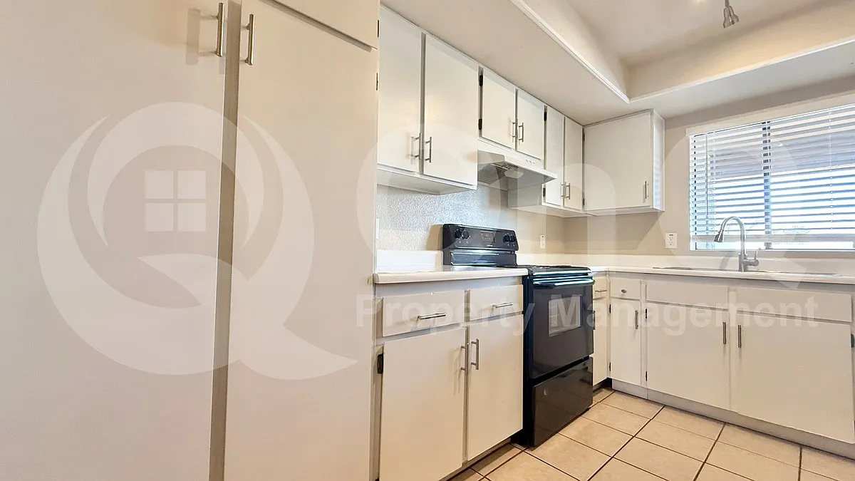 2 bed, 2.0 bath, 1036 sqft, $1,399 — Photo 3