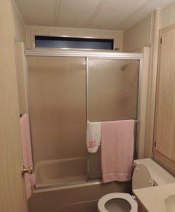 4th image of 3272 Locher Ln