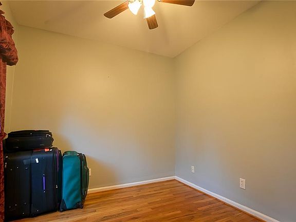 4th image of 2898 Kingstream Dr
