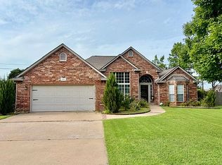 1217 W Granger St, Broken Arrow, OK 74012
