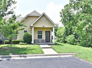 308 S Cypress Ave, Broken Arrow, OK 74012