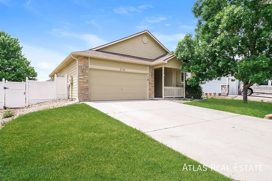 Building Photo - 5714 Sauvignon St