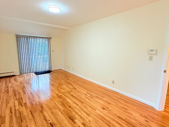 5th image of 58-40 229th St Basement 1