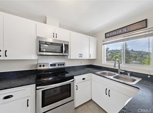 806 E 4th Ave UNIT 9, Escondido, CA 92025