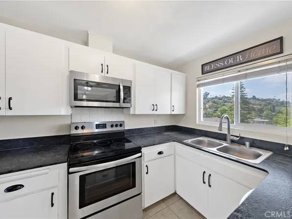 806 E 4th Ave, Escondido, CA