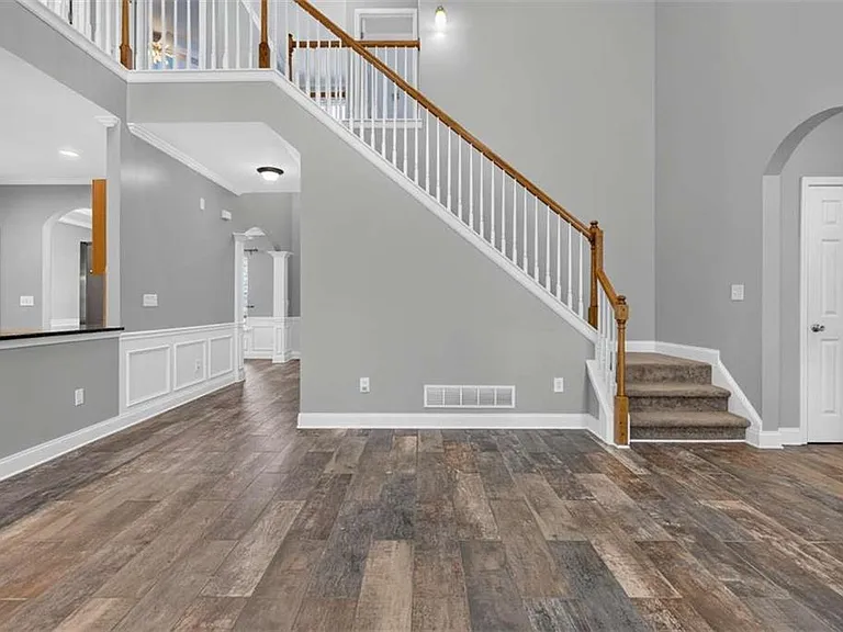 153 Fitzroy Ln — Photo 22