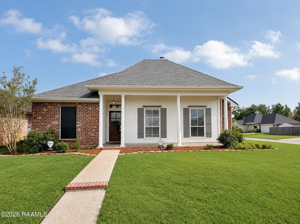 106 Doe Ln, Broussard, LA 70518