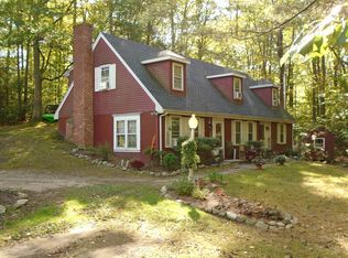 34 W Hills Rd, Ivoryton, CT 06442