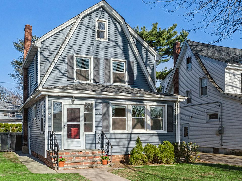 1st image of 39 Prescott St