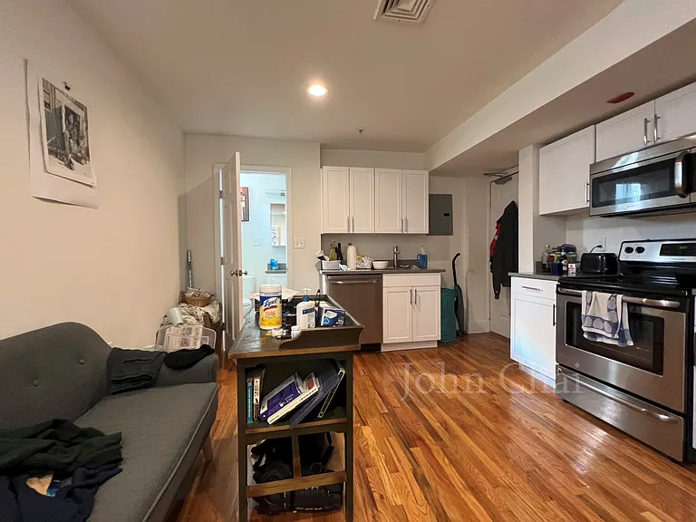10 Brainerd Rd #17D — Photo 4