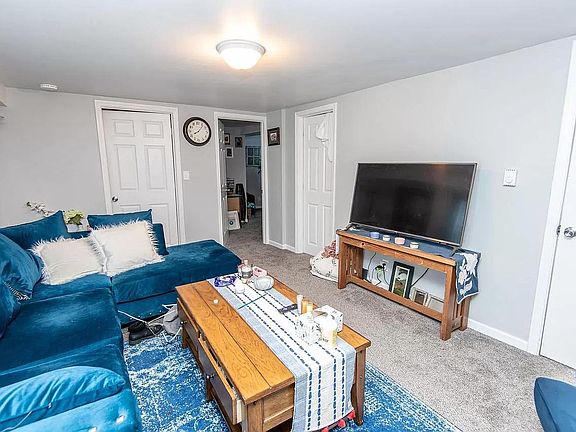 5th image of 1809 17th Ave #1