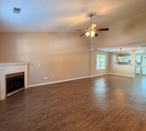 4th image of 129 Fair Haven Way