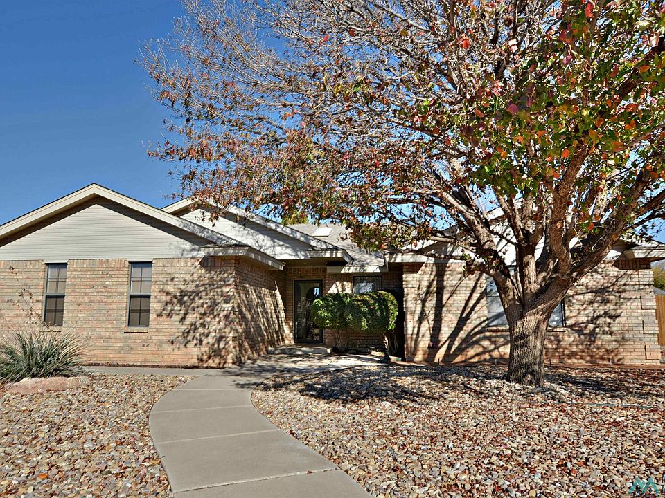 1st image of 512 Rosewood Dr