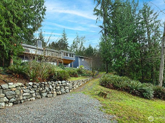 5th image of 5032 171st Avenue SE