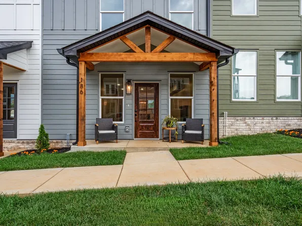 186 Charleston Ave, Pleasant View, TN 37146