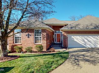 10500 Dove Chase Cir, Louisville, KY 40299