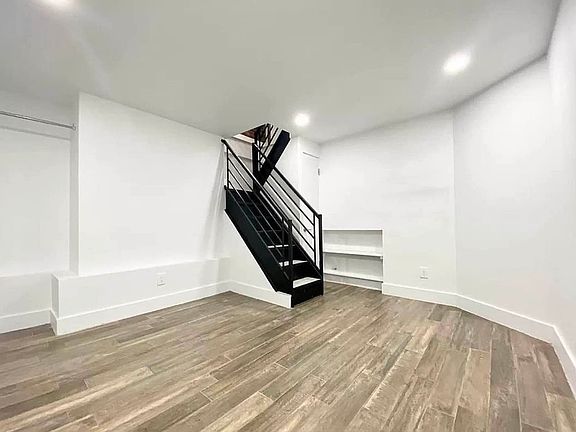 4th image of 222 W 139th St APT 2A