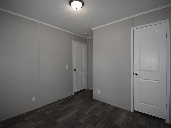 4th image of 3500 W Brookfield Dr #F9a4787b2