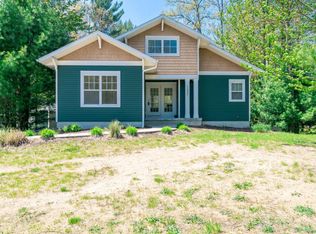 7053 N Hilltop Ct, Pentwater, MI 49449