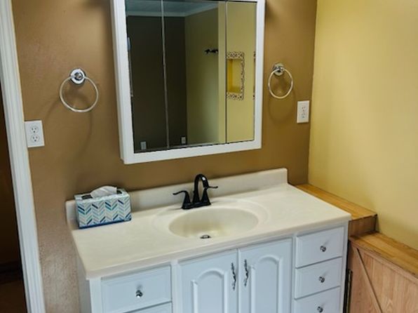 40 Dillmont Ln, Dillon, MT 59725