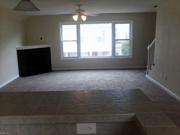 4th image of 8550 Tidewater Dr APT F1