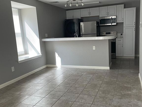 3rd image of 16120 Stuebner Airline Rd APT 207
