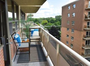 Somerset Place Apartments, London, ON N6A 3L7