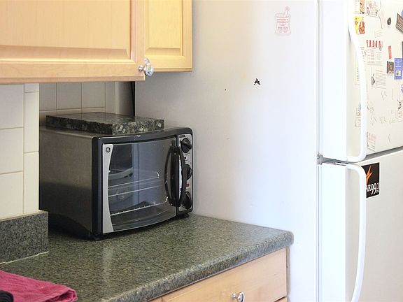 3rd image of 2077 Center Ave APT 20H