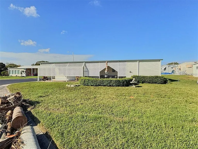 667 Sugar Palm St — Photo 3